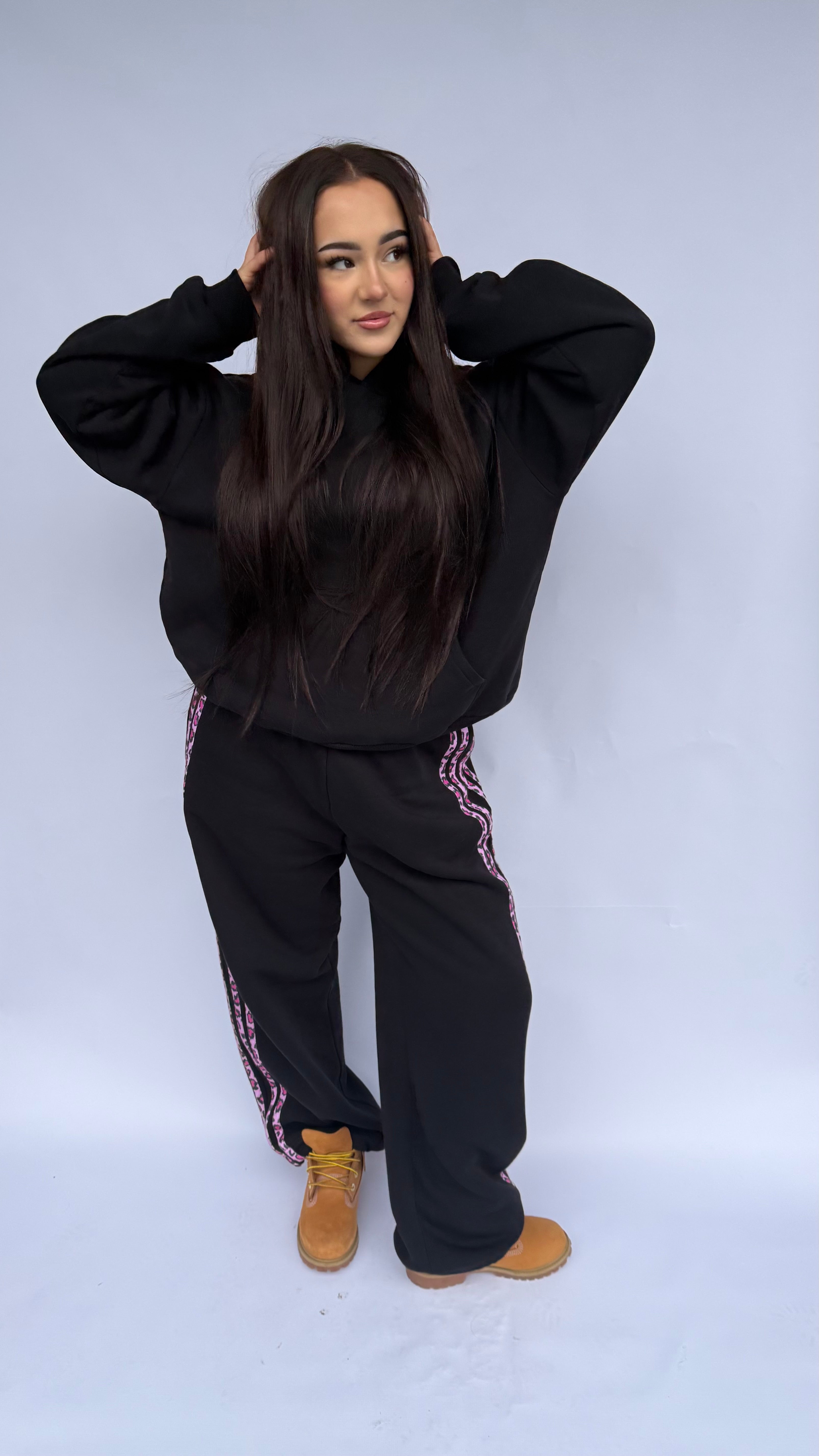 SPODNIE PANTHER STRIPES LOOSE MODE PRE-MADE